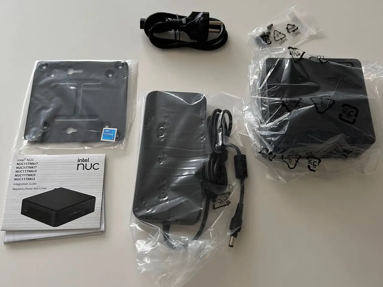 Billede 8 - Uåbnet Mini PC med i5-1135G7 fra Intel (Pro Kit)