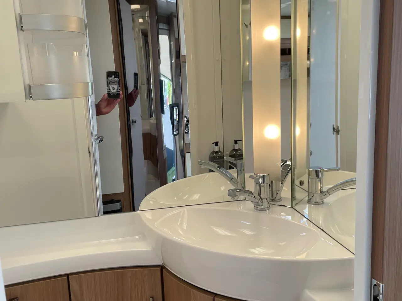Billede 5 - Hobby 540 UL De Luxe (2018) – REJSEKLAR