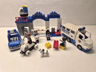 Duplo Politi, Fangetransport, Politimotorcykel, Kø