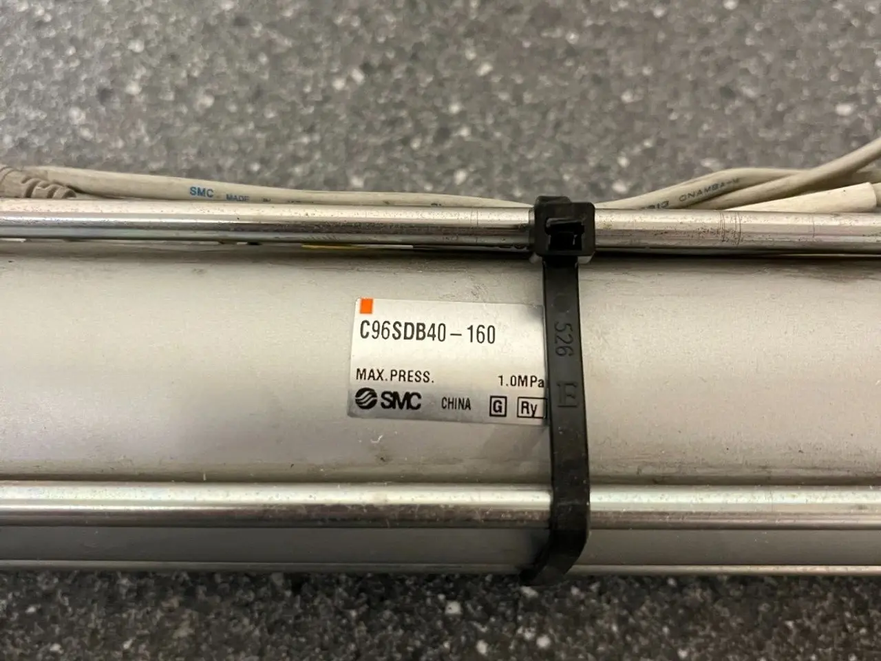 Billede 2 - SMC Pneumatic Cylinder CS95D040-160U, Double 160mm