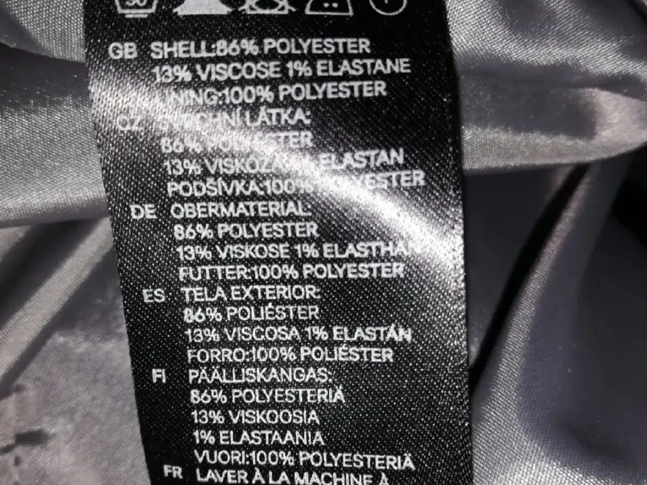 Billede 2 - Lækker jakke fra H&M