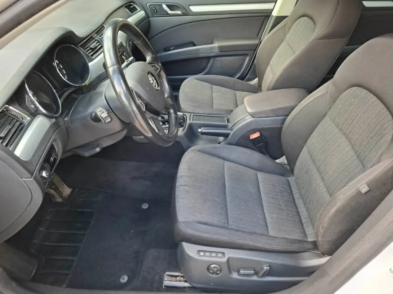 Billede 5 - Skoda Superb 2,0 TDi 170 Elegance Combi DSG