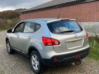 Nissan Qashqai med bagsæder nummer 42302170