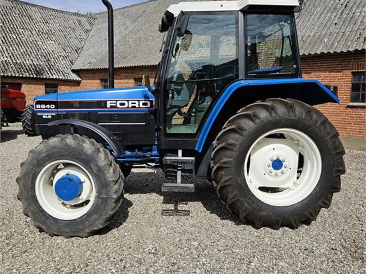 Billede 2 - Ford 6640 Powerstar SLE - 4 ton / 4WD / 16x16 electro shift