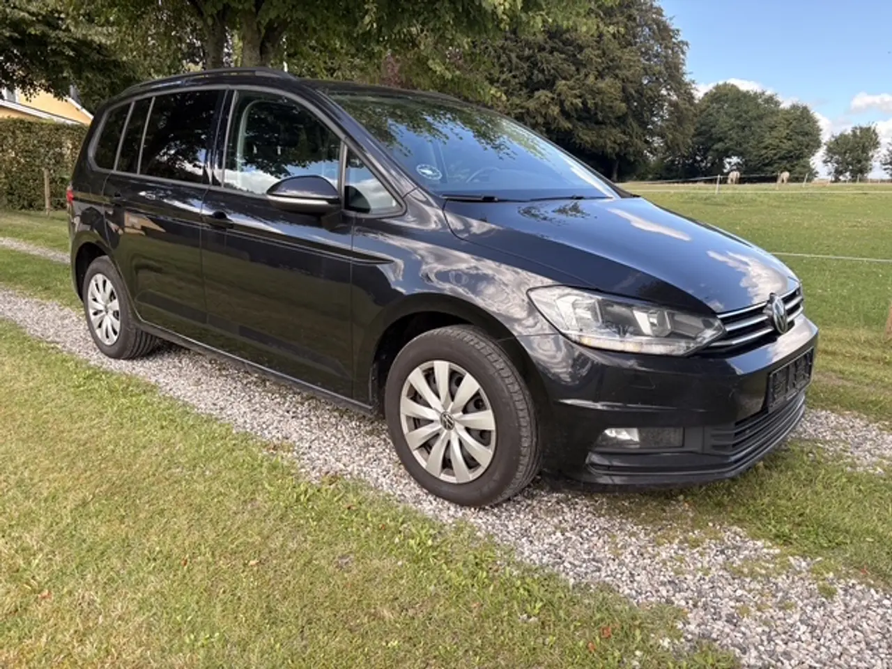 Billede 2 - VW Touran 2,0 TDi 122 Comfortline Van 5d Nysynet
