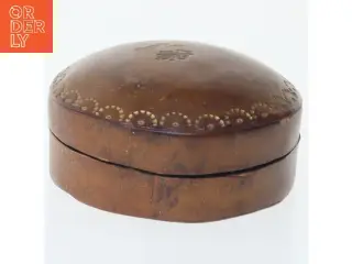 Antik læderæske (str. 4,5 cm)