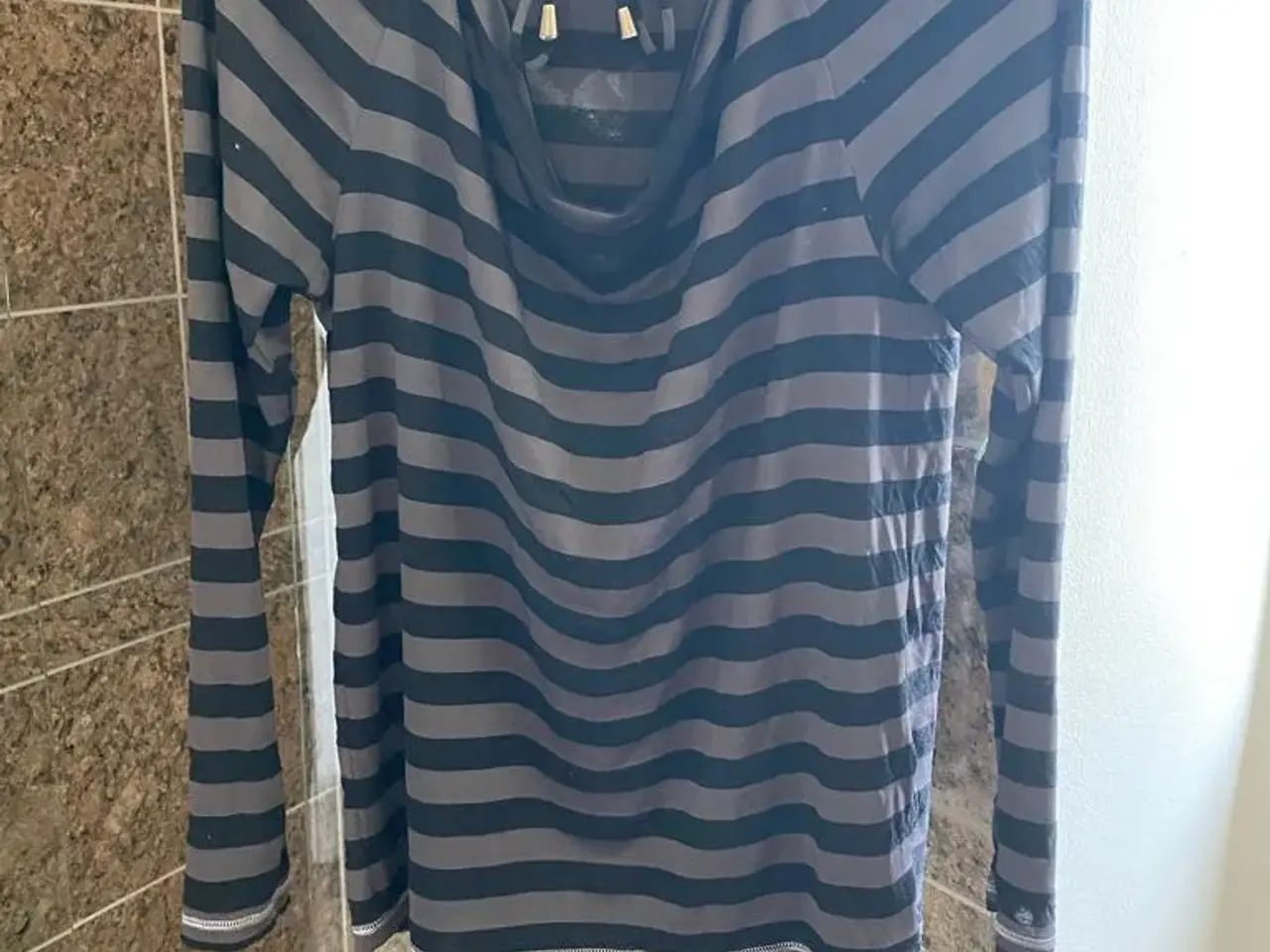 Billede 1 - Flot bluse fra By Groth str S