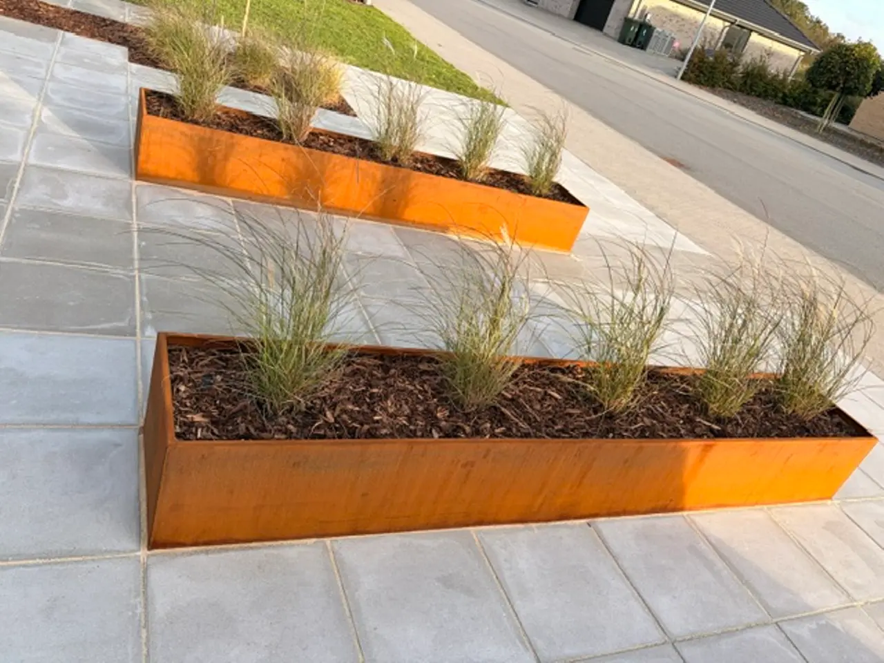 Billede 1 - Corten højbed i 3 mm stål – flot design og lang ho
