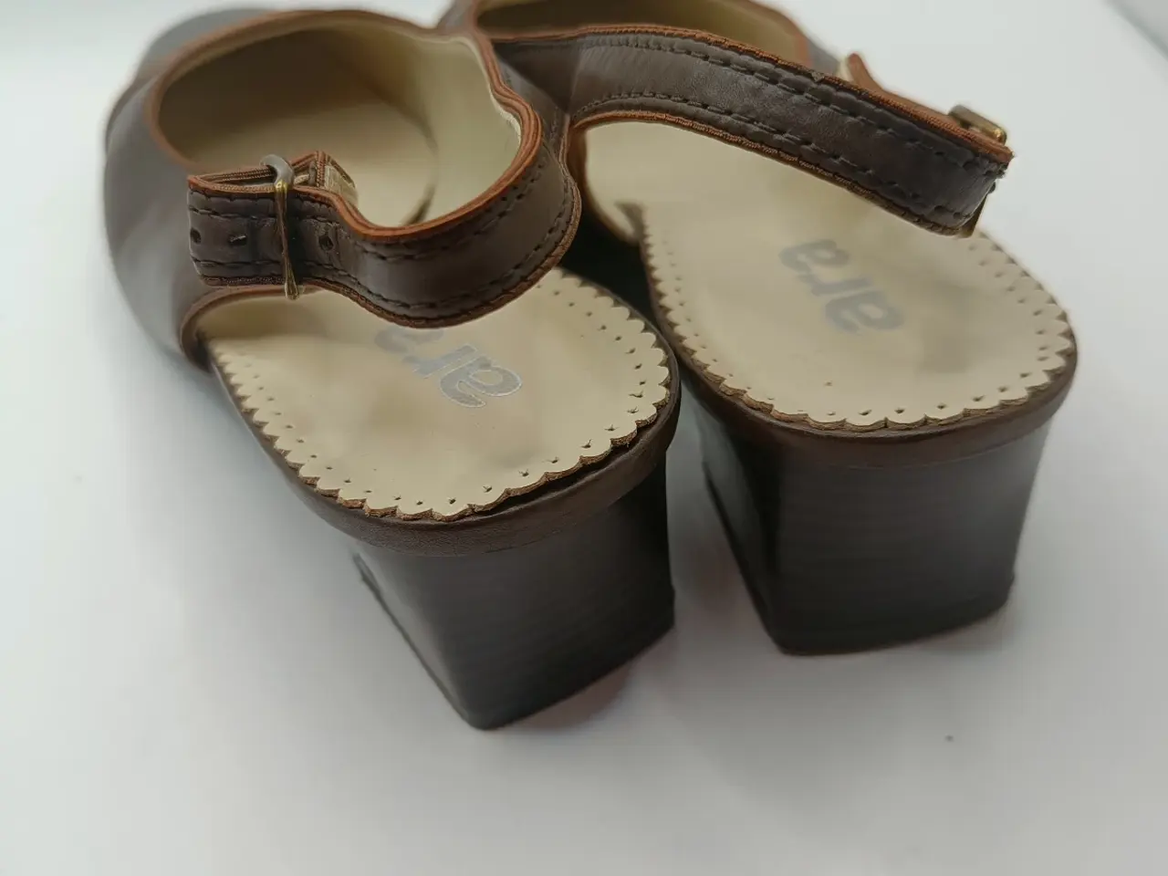 Billede 4 - Ara sandaler 40.5str