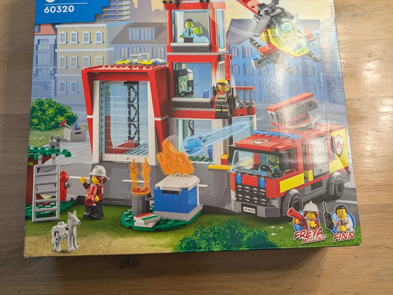 Billede 1 - LEGO City Brandstation 60320