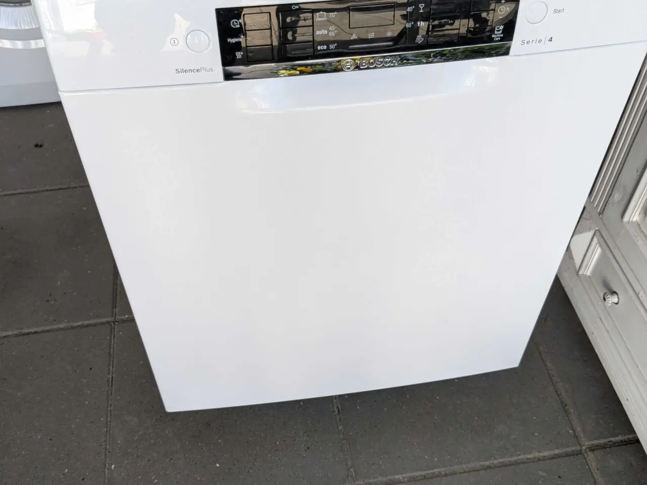 Billede 1 - SMU46KW10S Opvaskemaskine