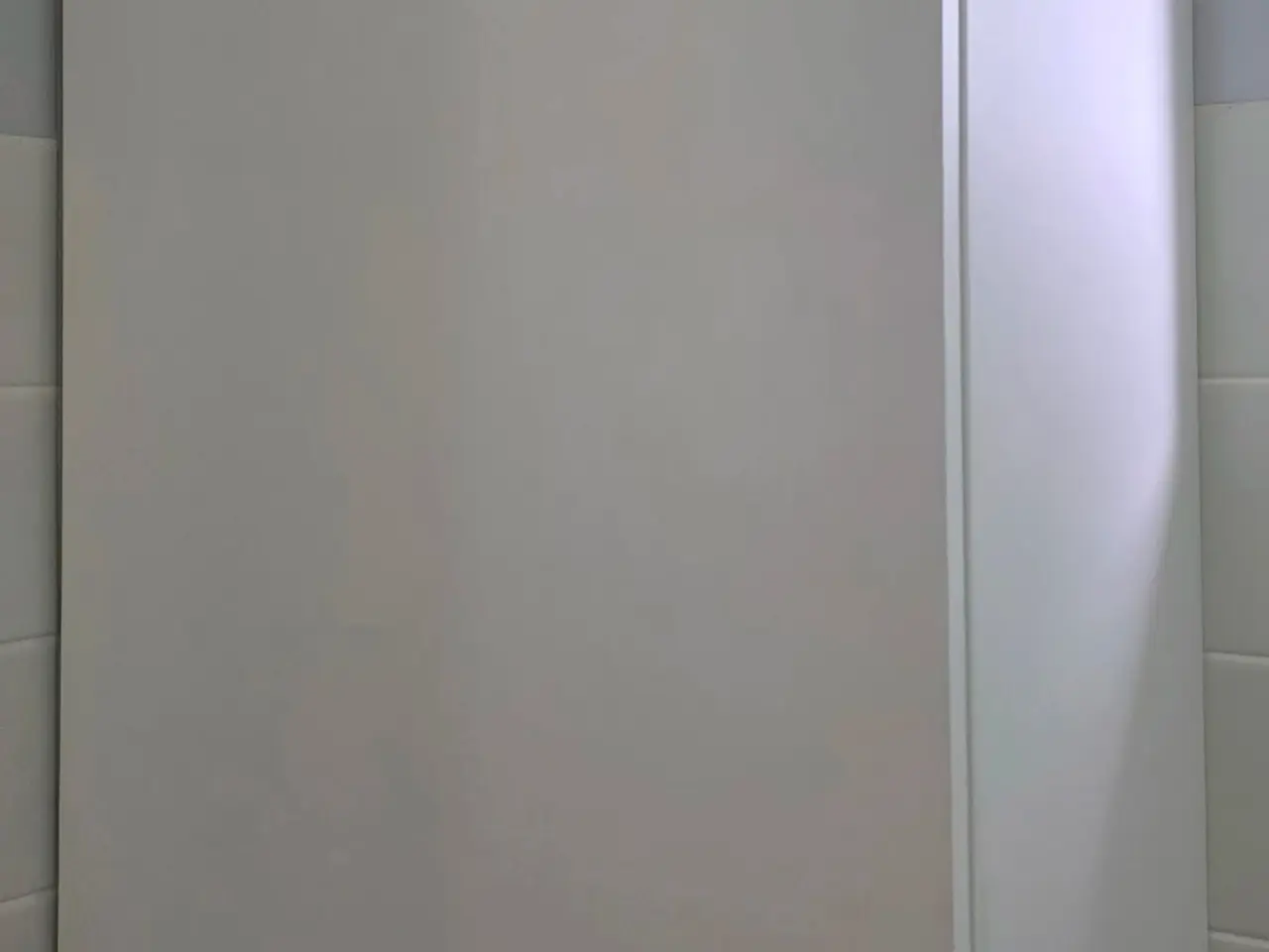 Billede 1 - Skab til badeværelse/køkken