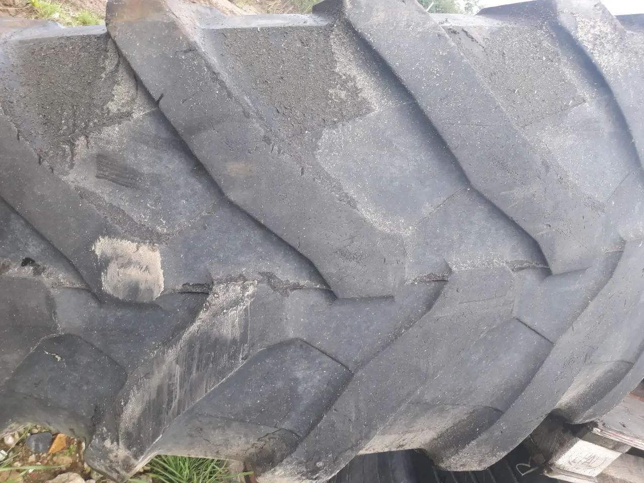 Billede 3 - Pirelli TM 900 710/75-42