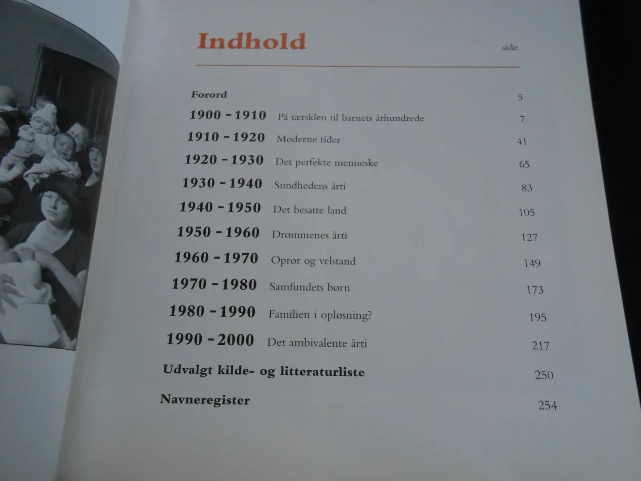 Billede 3 - Børneopdragelse Gennem 100 år