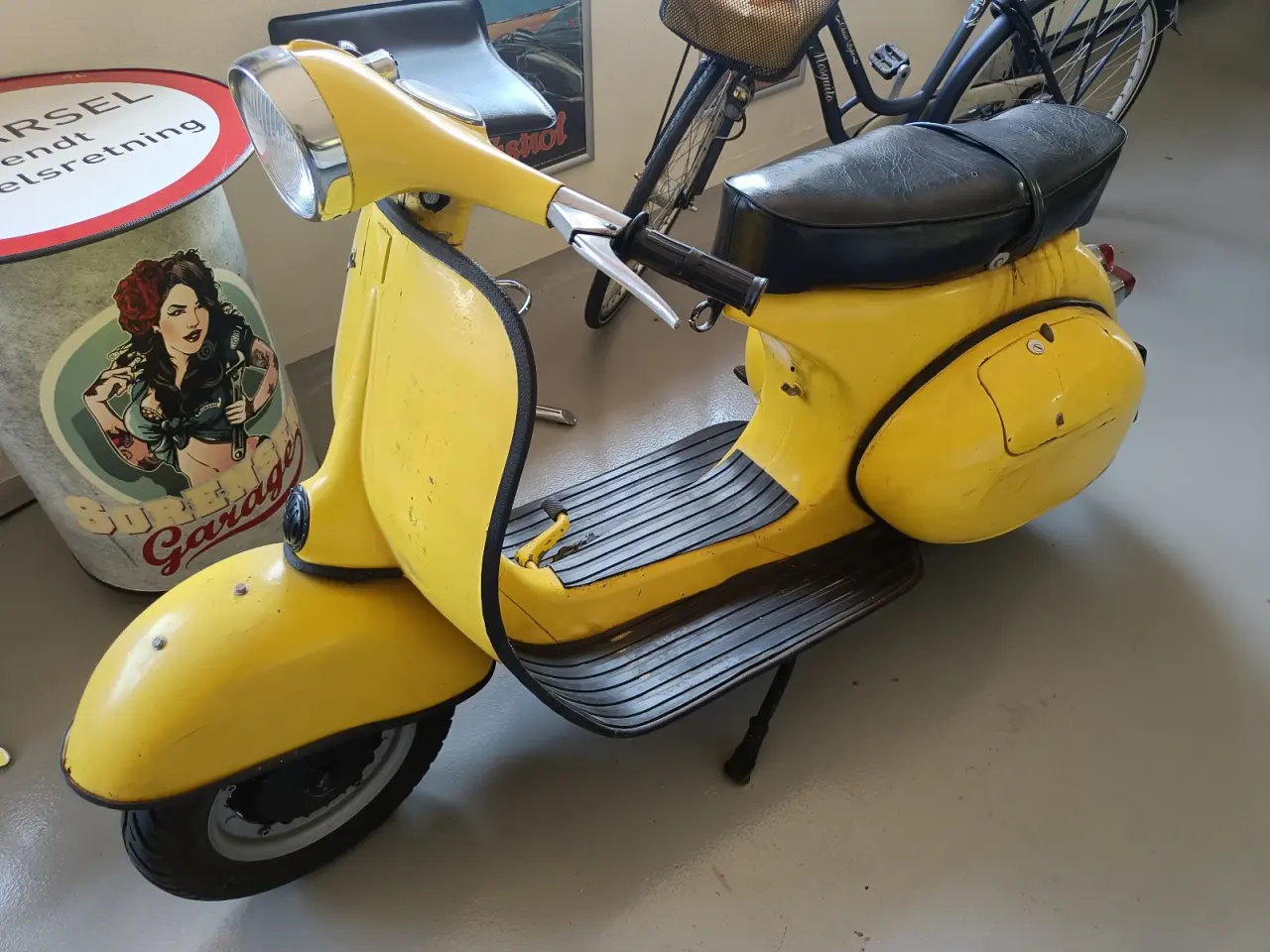Billede 1 - Sjov gammel Vespa