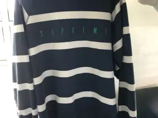 Supreme Crewneck