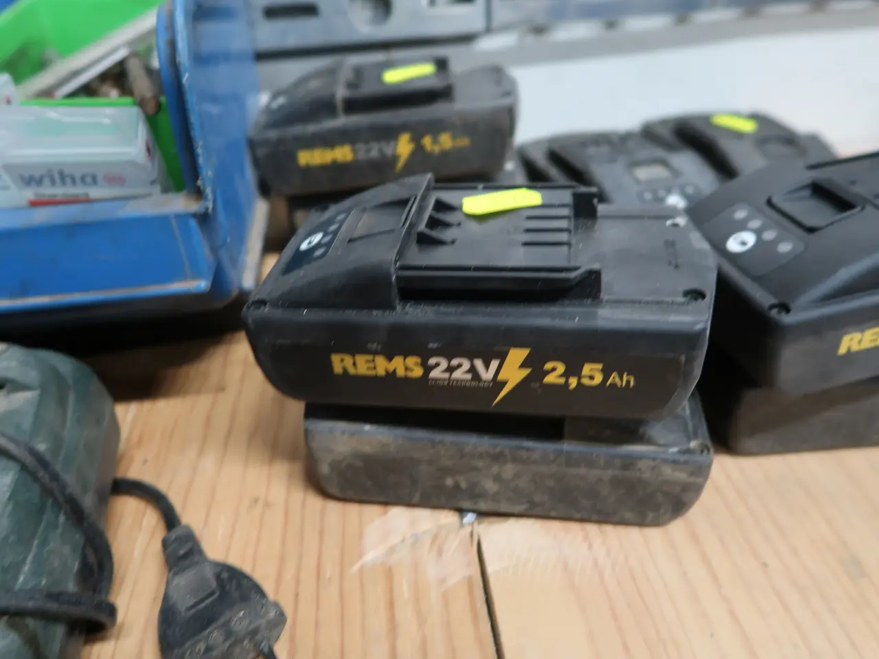 Billede 1 - 2 stk. Batterier REMS