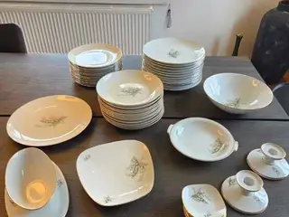 Liljekonval stel i rigtig fin stand