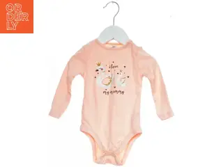 Langærmet bodystocking med svane motiv fra LC Waikiki (str. 74)