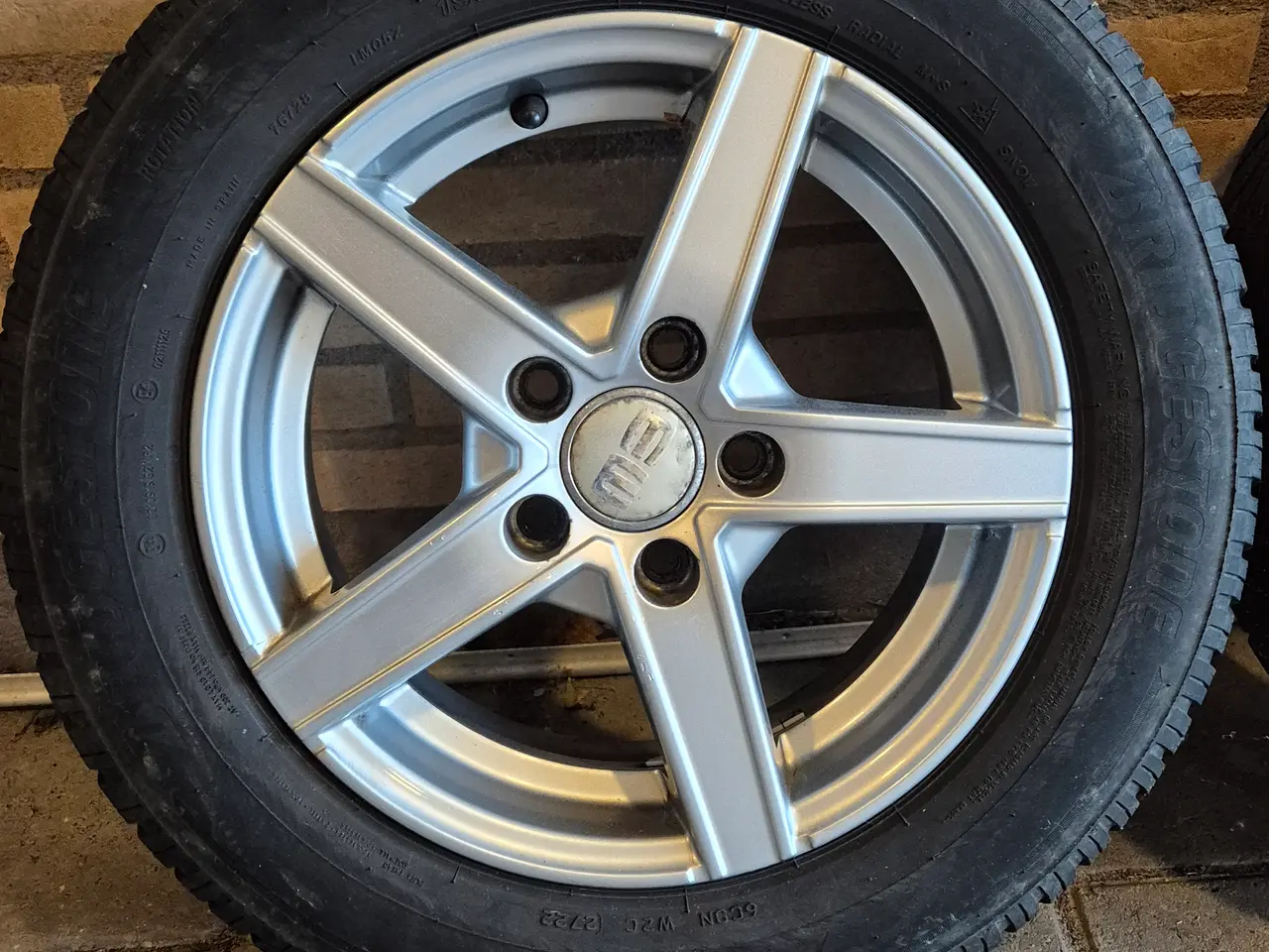 Billede 2 - Alufælge til VW Golf 7 
