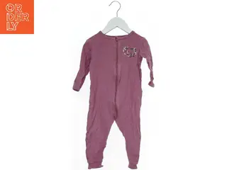 Heldragt til baby fra Name It (str. 80)