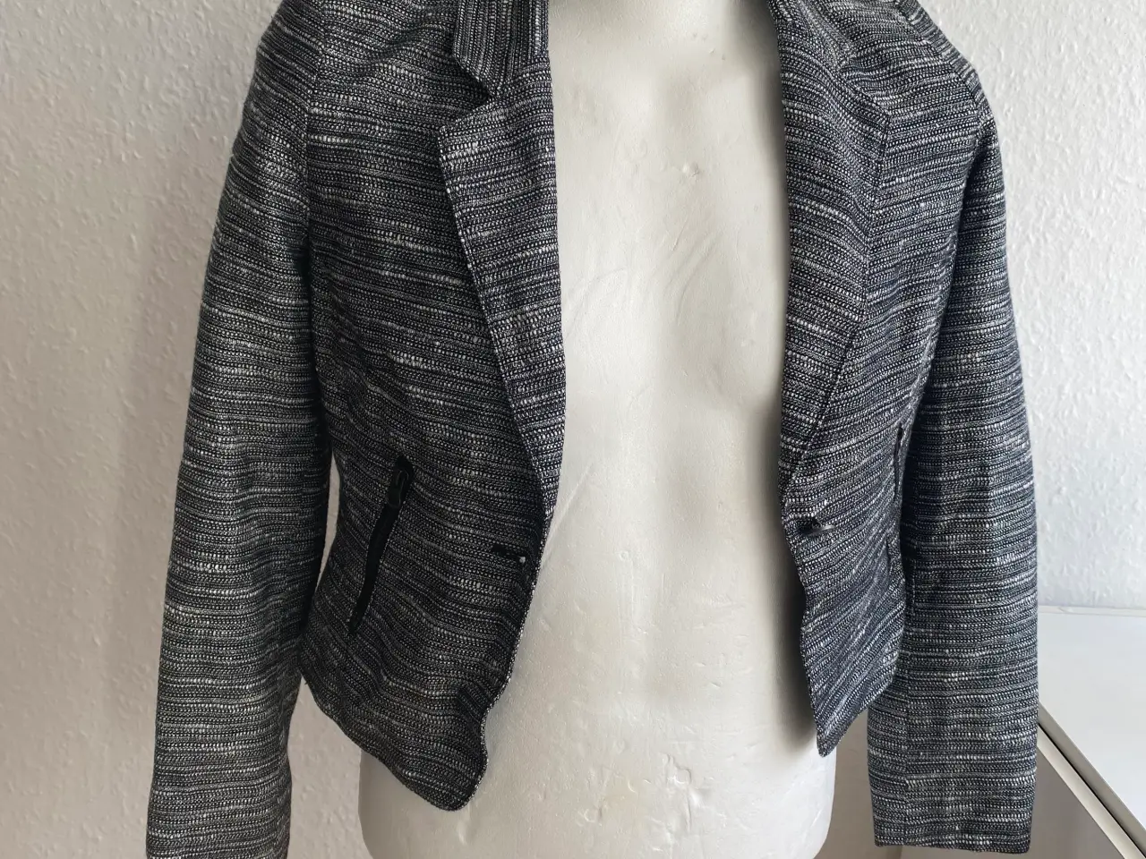 Billede 3 - Glimmer grå blazer