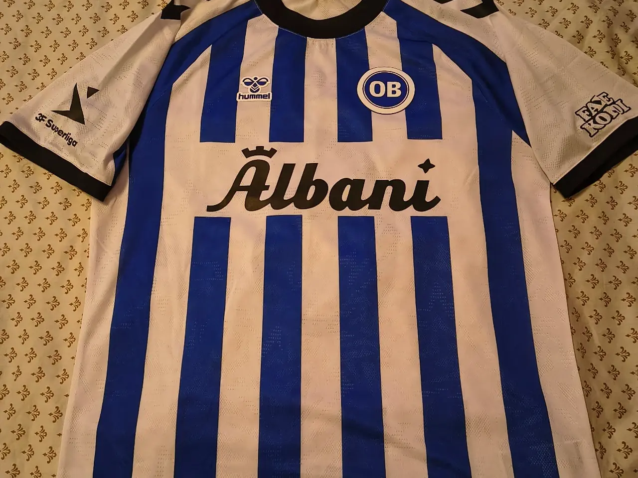 Billede 1 - OB trøje