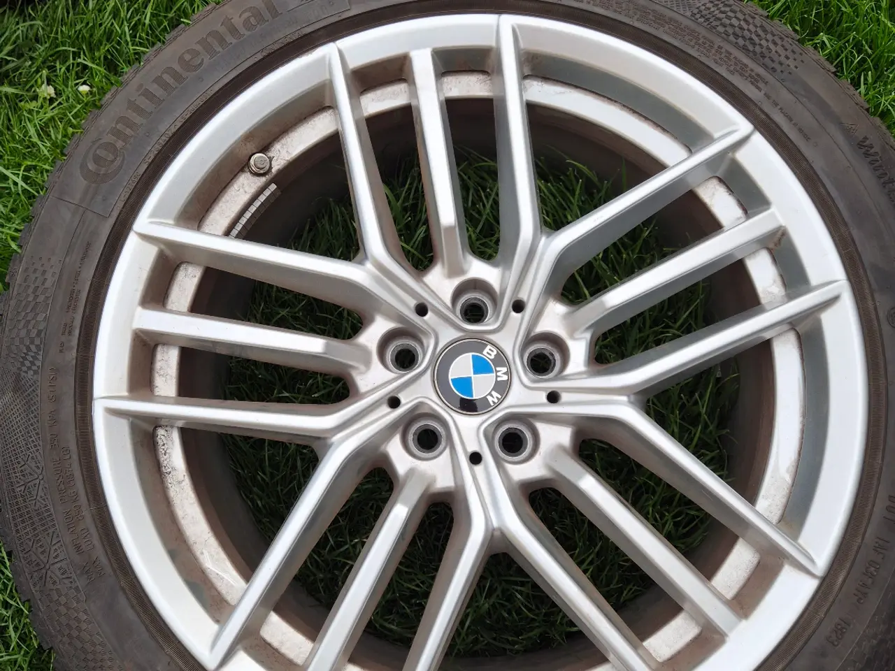 Billede 1 - BMW I5 R19 vinterdæk