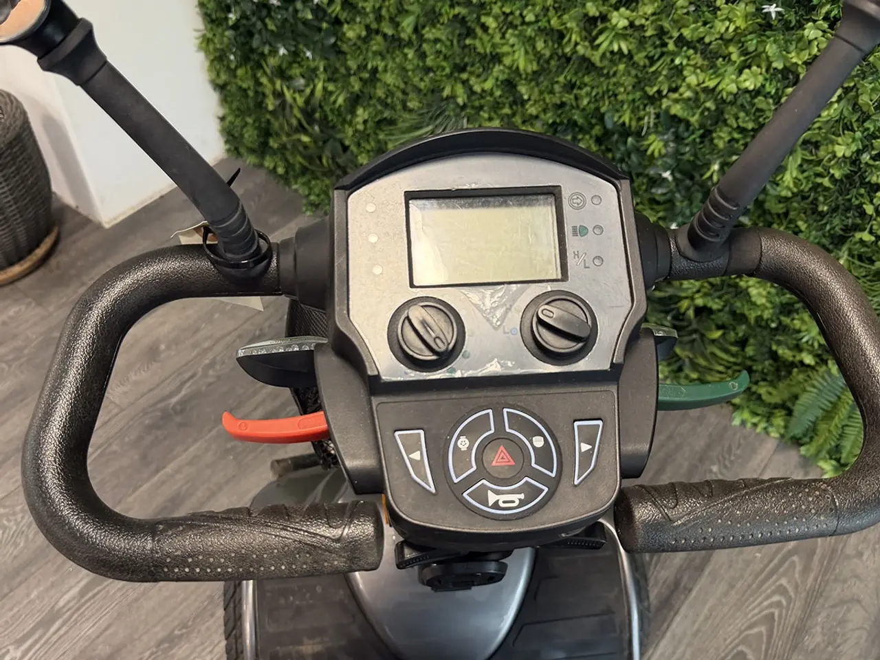 Billede 3 - LM-500 grå