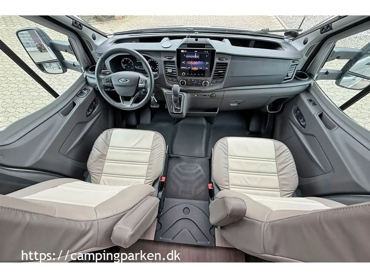 Billede 2 - 2021 - Benimar   Kort autocamper med stor siddegruppe, totallængde kun 5,99 m.