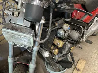 Yamaha fazer 125 sælges som projekt