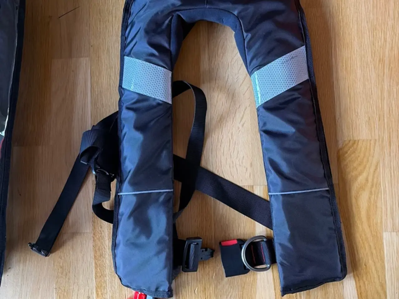 Billede 1 - Sort redningsvest