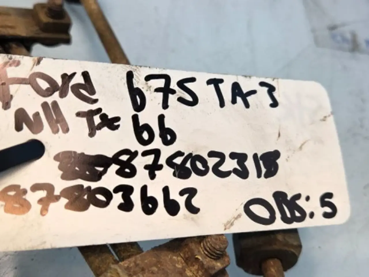 Billede 12 - Ford 675TA Dyserør Sæt 87802315