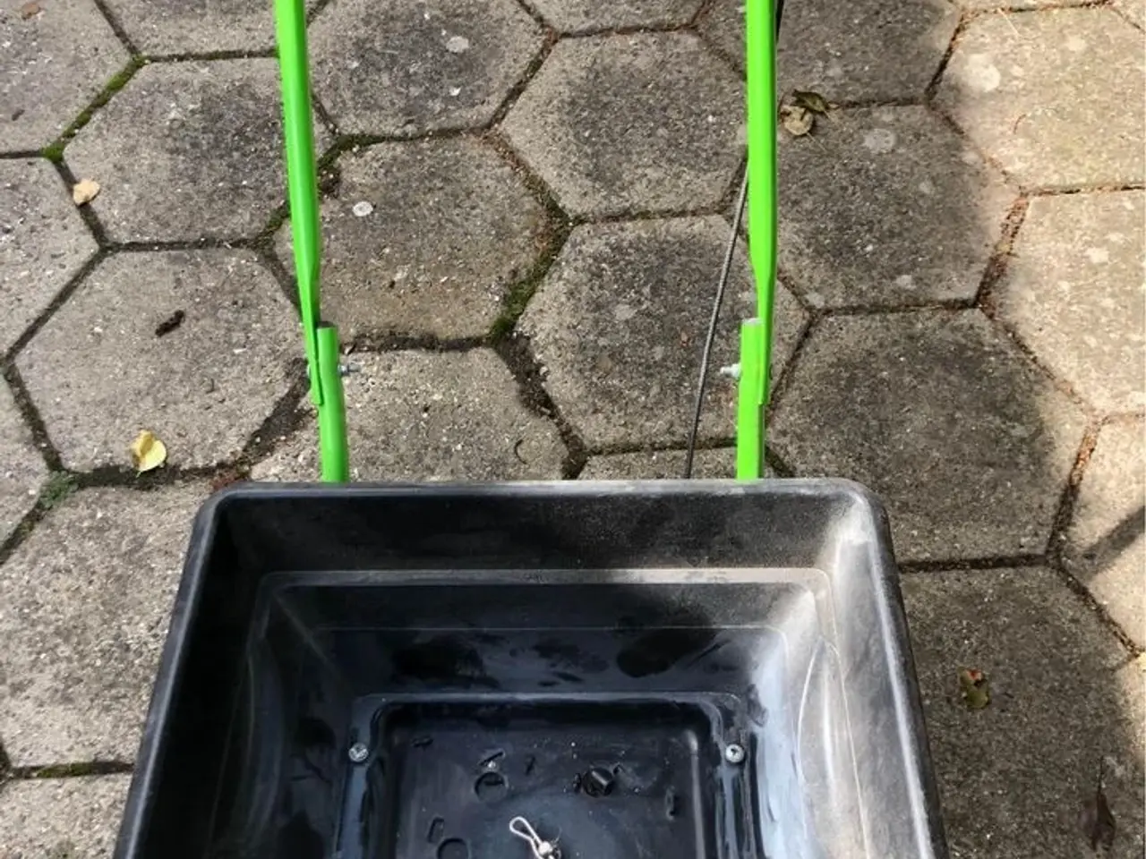 Billede 1 - Garden Centrifugalspreder / Gødningsspreder