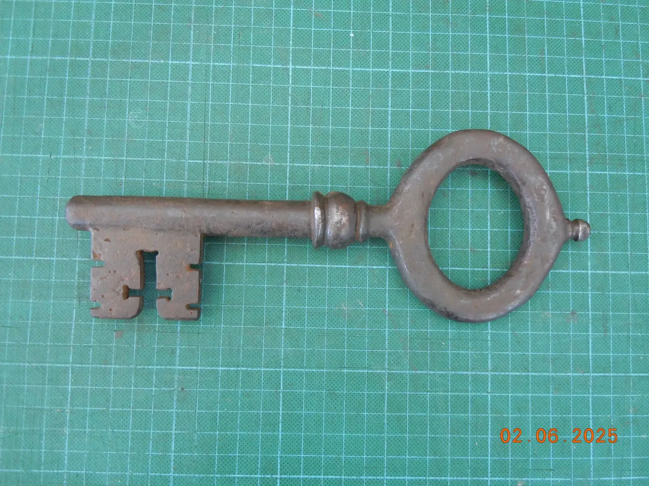 Billede 1 - Forladepistol, antik,som STOR nøgle, luntelås