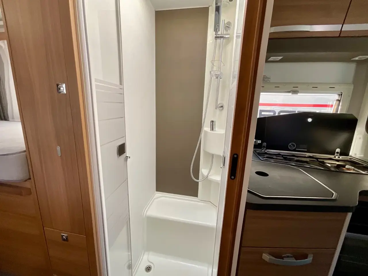 Billede 17 - 2019 - Adria 2,0 Coral Axess 670 SL