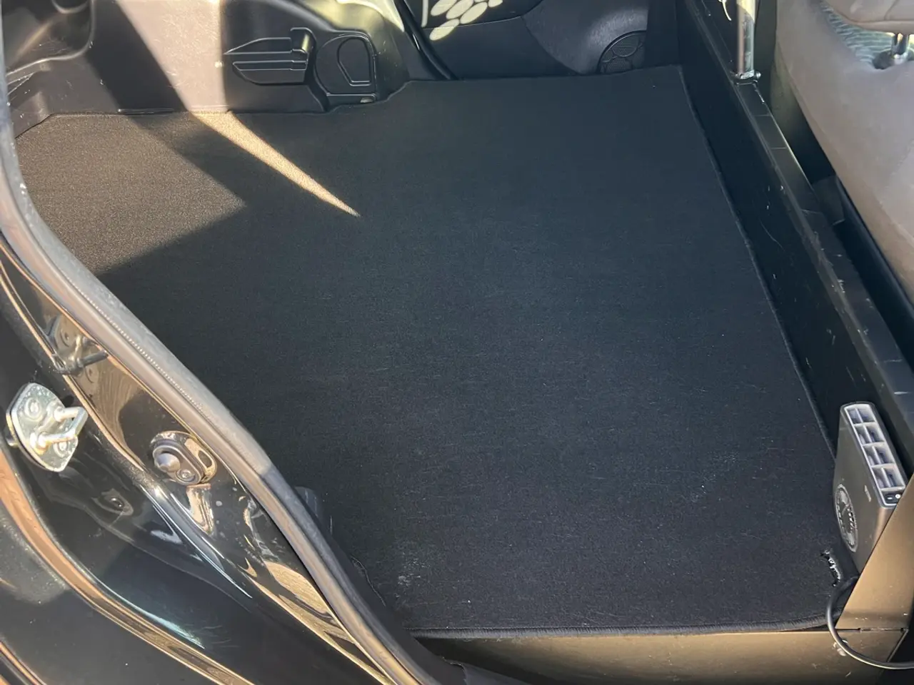 Billede 9 - Fin TOYOTA Yaris VAN 1,4 D-4D 5 dørs