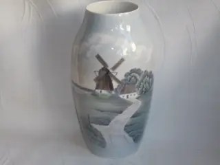 Vase med mølle fra Bing of Grøndahl