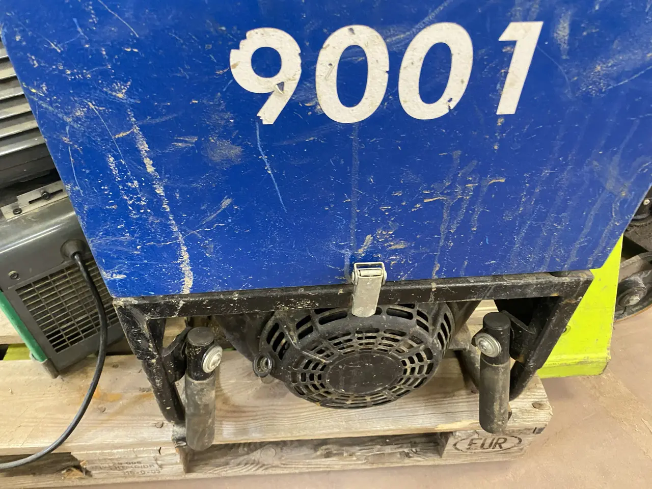 Billede 4 - Benzin Generator GEKO 9001 Silent