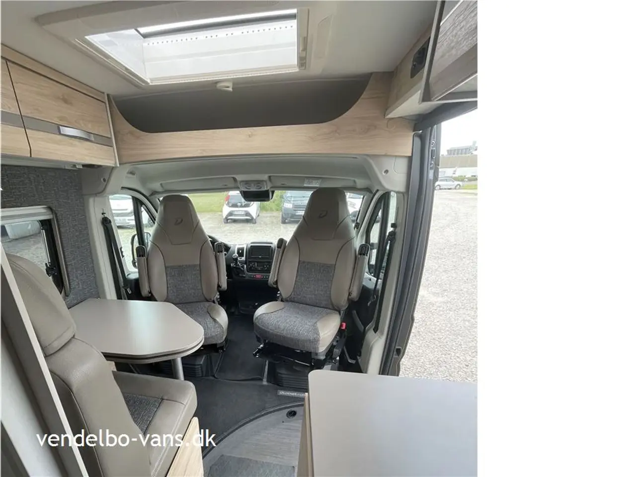 Billede 21 - 2023 - Dethleffs Globetrail   Enkeltsenge og stadig under 6 m
