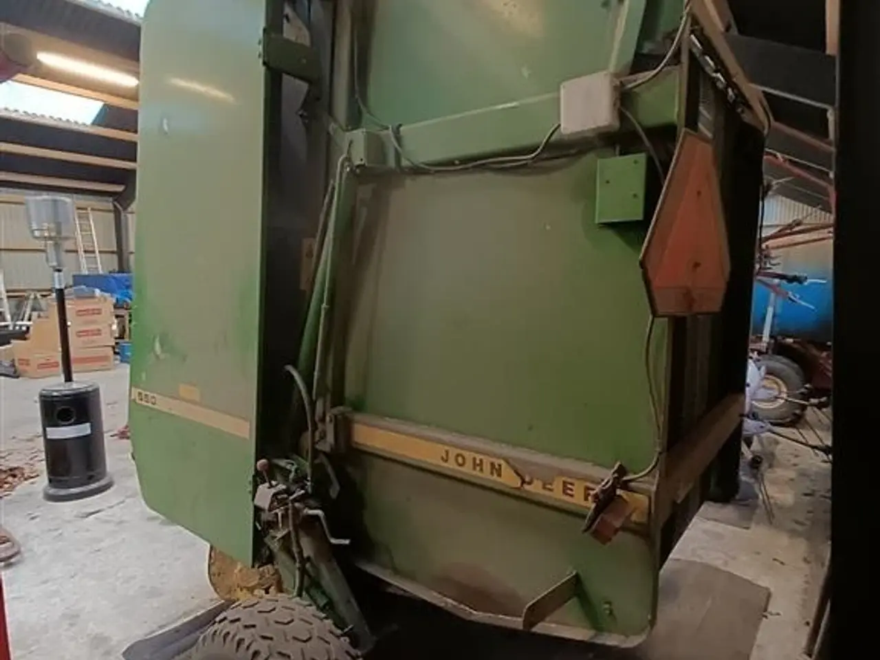 Billede 3 - John Deere 550 Rundballepresser med garnbinder
