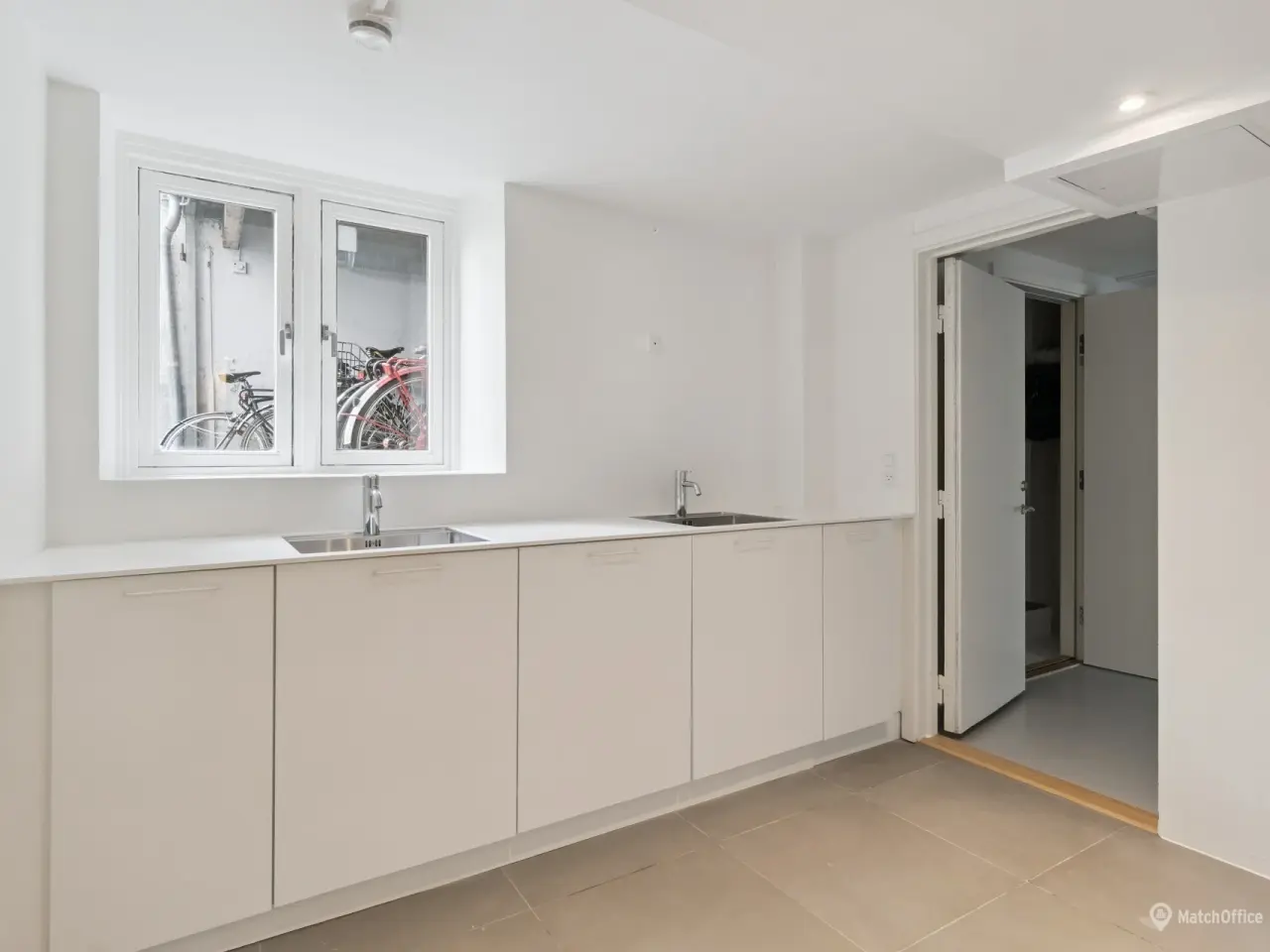 Billede 13 - Butikslokale i hjertet af Vesterbro – ideelt til galleri eller mode