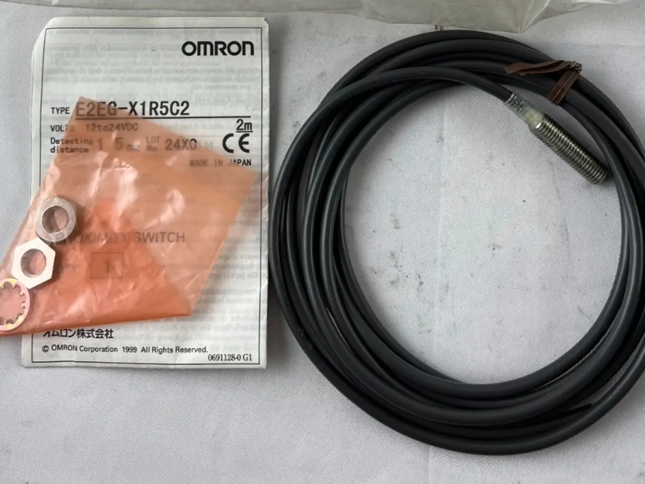 Billede 1 - Omron E2EG-X1R5C2 Proximity kontakt 12-24VDC 1.5mm