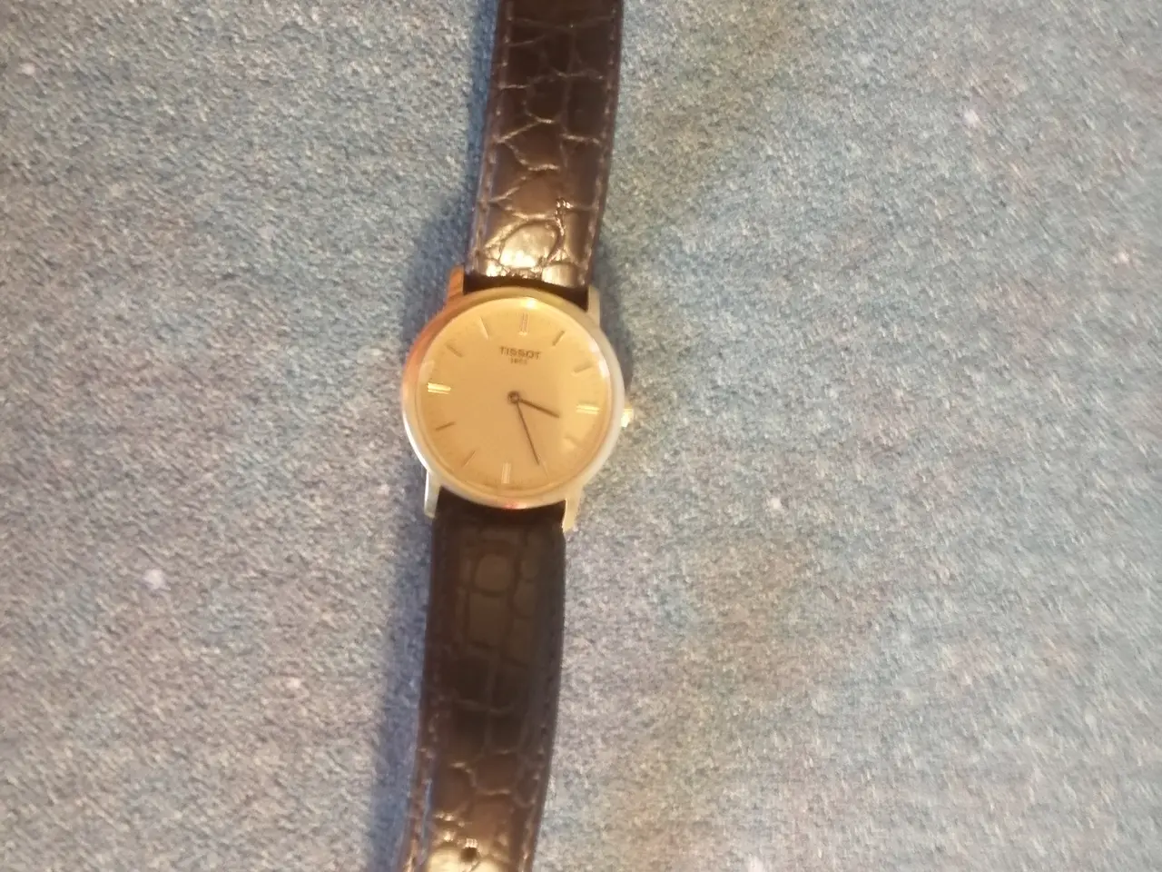 Billede 1 - Smukt Tissot 1853 Guldur