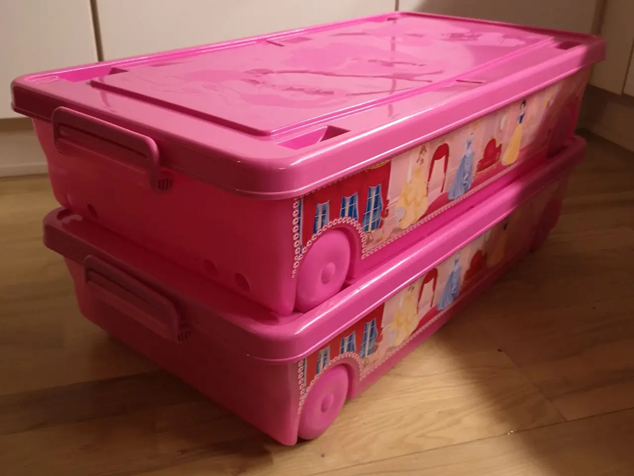 Billede 2 - Disney opbevaringskasser/bedrollers