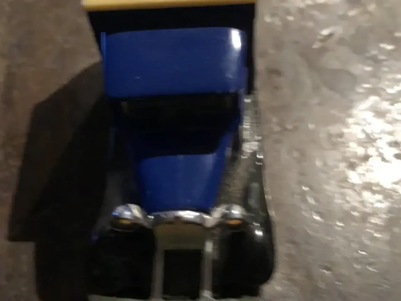 Billede 2 - Matchbox bil kellogs