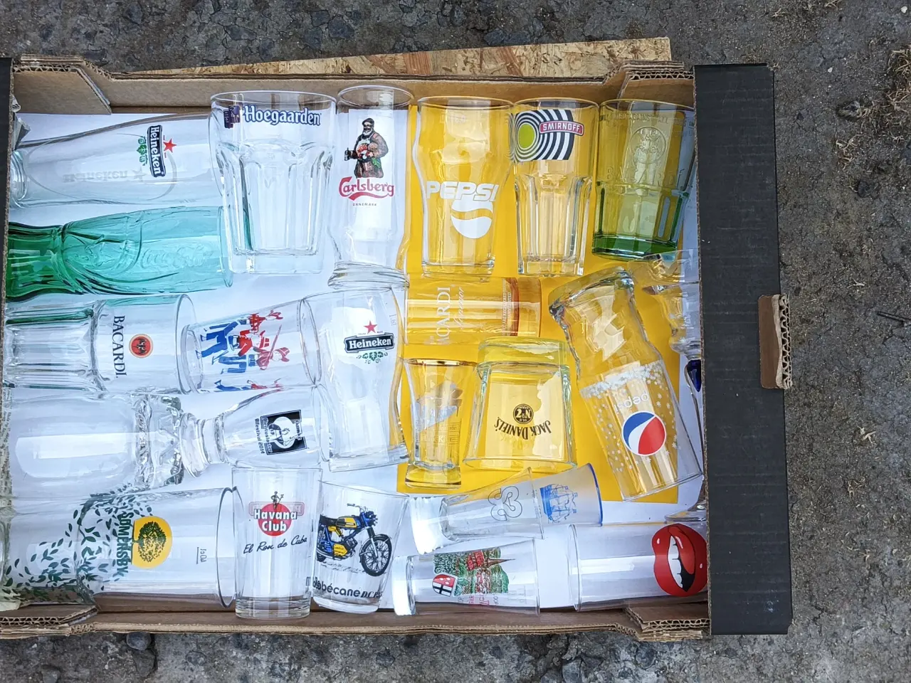 Billede 17 - Samler glas sælges. De