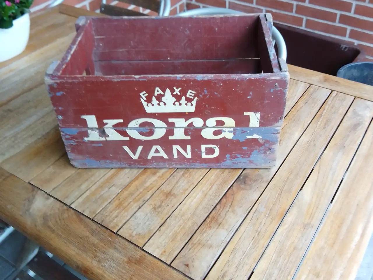 Billede 1 - Faxe retro koralvand  kasse i træ
