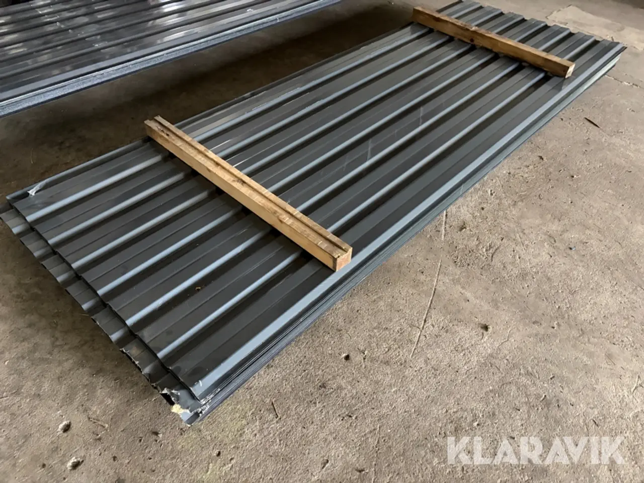 Billede 1 - Trapetzplader Whisky APS Polyester 95 styk antracit