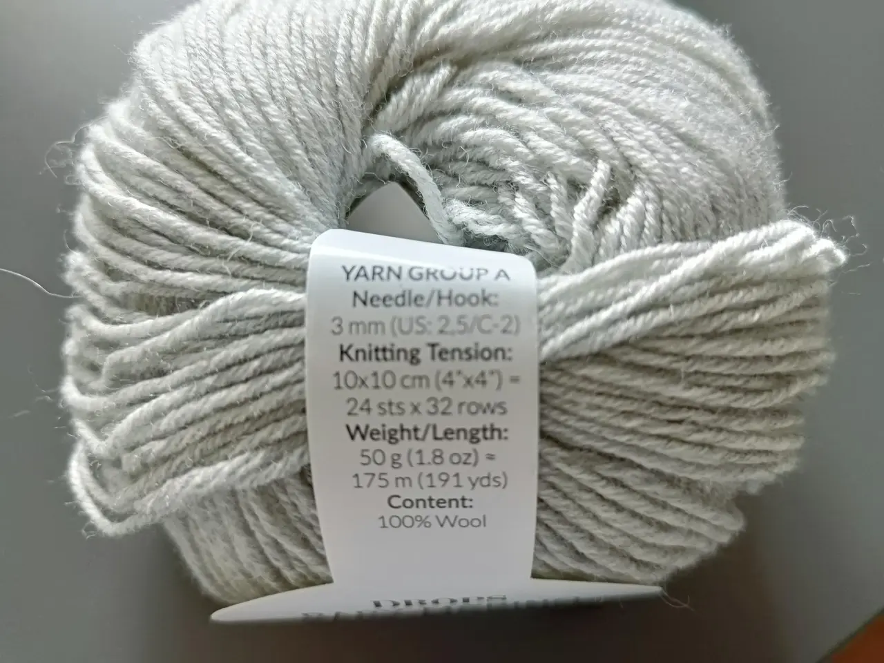 Billede 2 - DROPS Baby Merino Mix garn (lysegrå & mørkegrå)